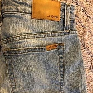 Joe’s Jeans Light wash denim skirt